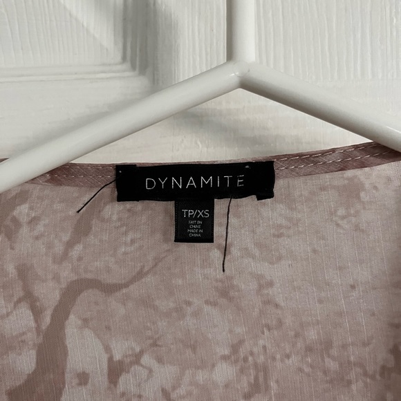 Dynamite blouse - Picture 2 of 3